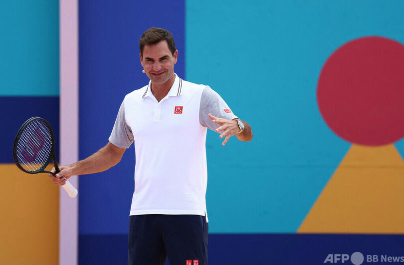フェデラー氏がプレー披露 フランスでイベント登場