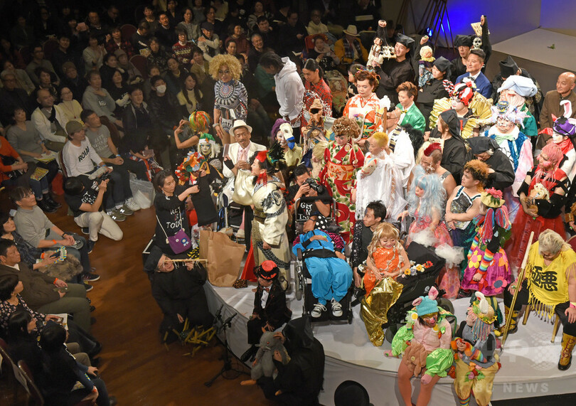 「見せ物の何が悪い」障害超えたエンターテイナーに拍手喝さい　東京