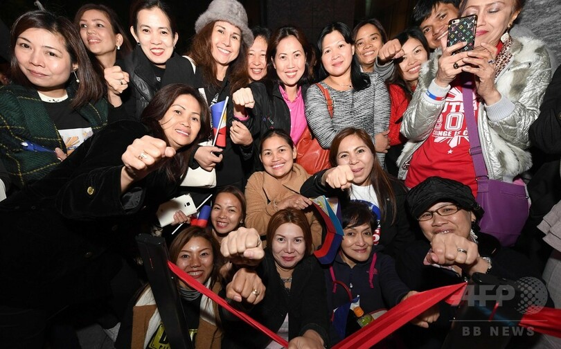 ドゥテルテ比大統領が来日 在日フィリピン人と会見