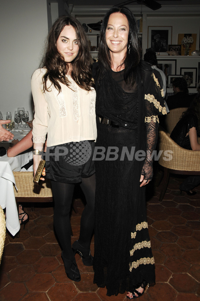 豪華ゲストがカールを絶賛、「シャネル」クルーズ・コレクション前夜祭