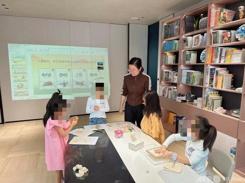 月収87万円、供給不足！ 子供の成長付き添い師が人気な理由は 中国