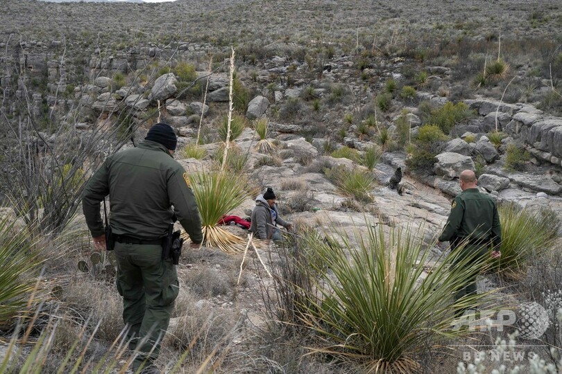 米国境警備隊の日常に密着──不法移民の逮捕から救命まで