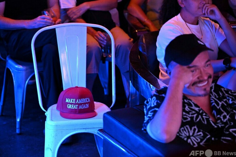 トランプ、ハリス両氏が激突 米大統領選討論会