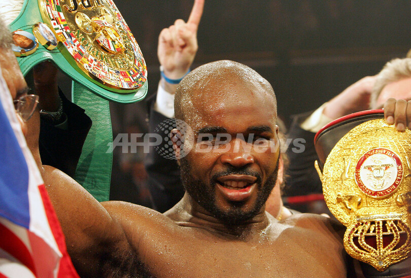 ＜ボクシング＞モルメク 判定でベルを破りタイトル奪取 - フランス