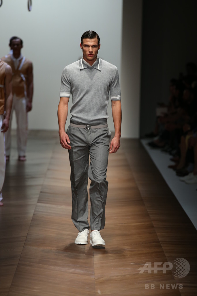 ラテン語のことわざにインスパイア「ダックス」16年春夏メンズ