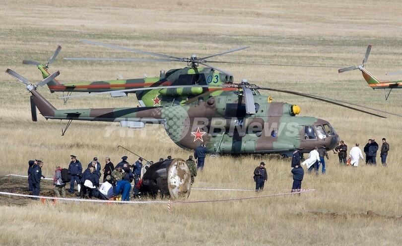韓国初の宇宙飛行士、帰還時の後遺症で入院