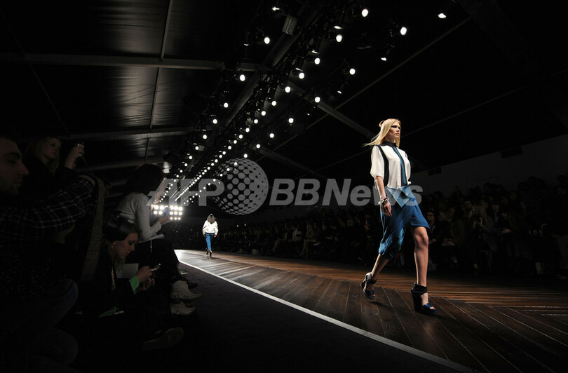 ＜13/14年秋冬ロンドンコレクション＞ジャン ピエール ブラガンザ