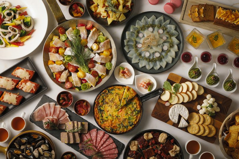 琵琶湖マリオットホテル　春薫る滋賀の恵み、選べるメインとブッフェのディナー<br />「OHMI Cuisine Buffet Dinner ～選べるメインディッシュ付き～」を発売