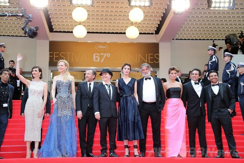 カンヌ国際映画祭、N・キッドマンのダンスで開幕