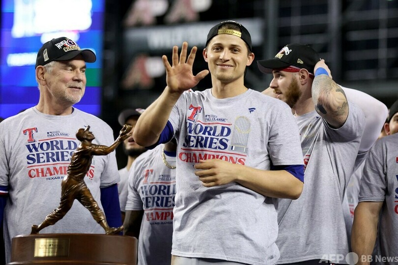 レンジャーズがワールドシリーズ制覇！ 創設63年目で初優勝
