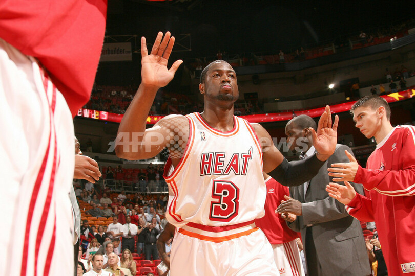 ヒート トレイルブレイザーズに敗れ12連敗を喫す