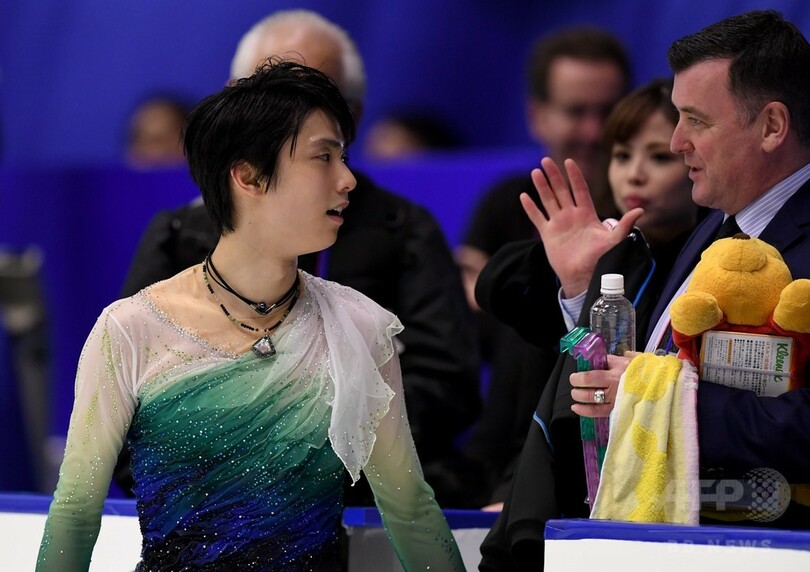 羽生が圧勝でNHK杯連覇、GPファイナルへ