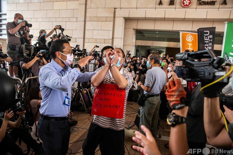 香港のベテラン民主活動家9人に有罪判決 無許可集会組織で