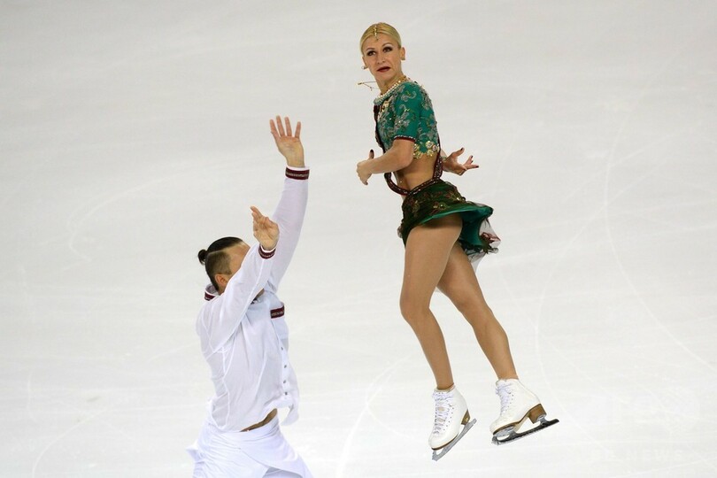 ボロソジャー/トランコフ組がペアSPで首位に立つ、エリック・ボンパール杯