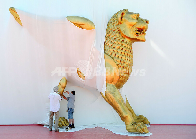 いよいよ開幕ヴェネチア国際映画祭、北野・宮崎両監督が金獅子賞有力候補