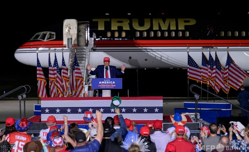 トランプ氏、中間選挙で「大波起こせ」 支持者は次期大統領選に期待