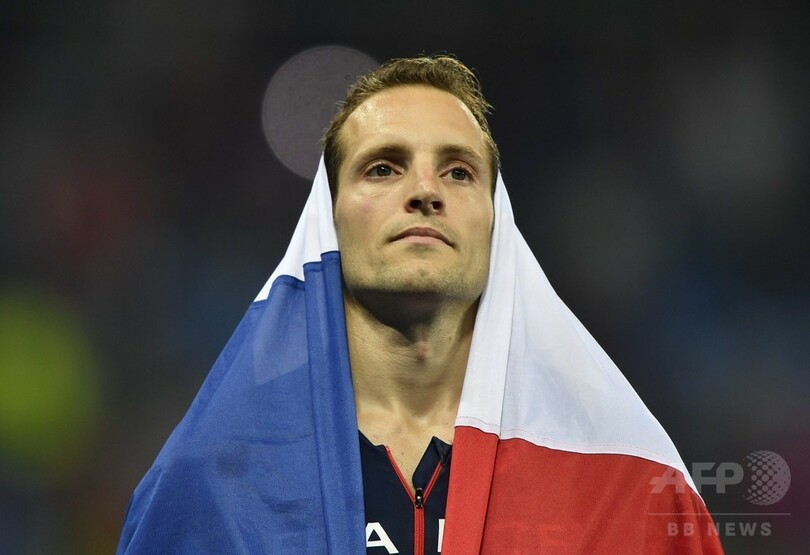 ブラジル人の「ナチス並み」観戦マナー、仏選手が批判